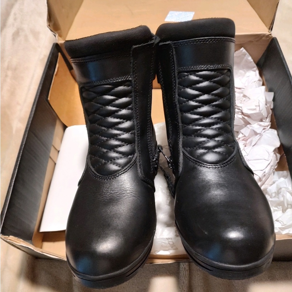Sedici Tourisama women’s waterproof boots